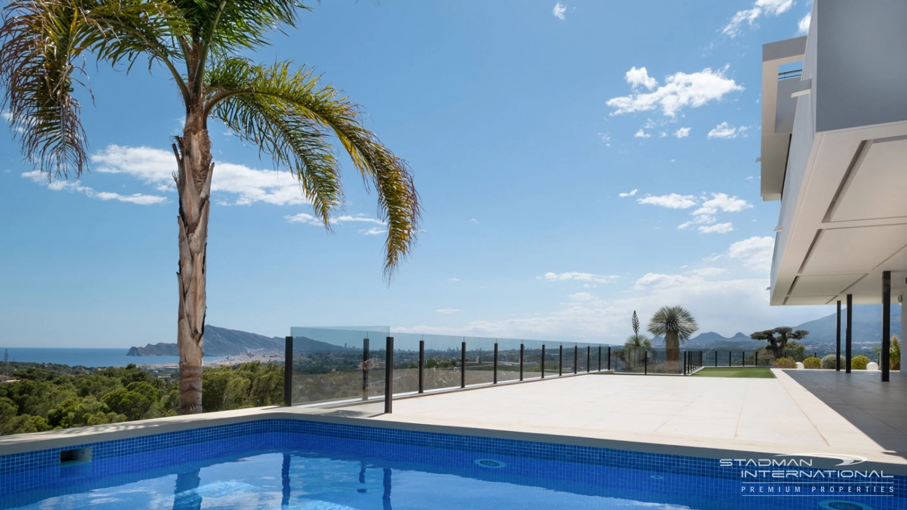 Modern Masterpiece on Don Cayo Golf with Spectacular Panoramic Views
