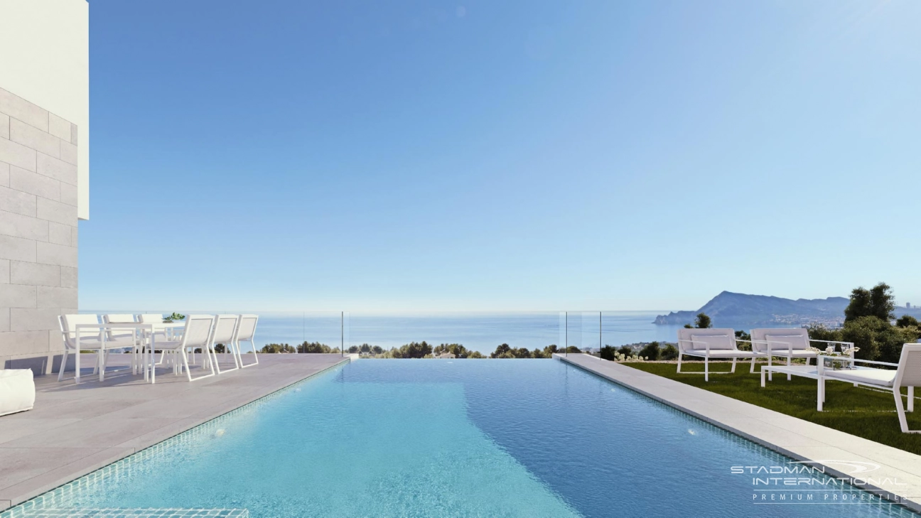 Villa de Luxe de Nouvelle Construction avec Vue Spectaculaire sur Mer