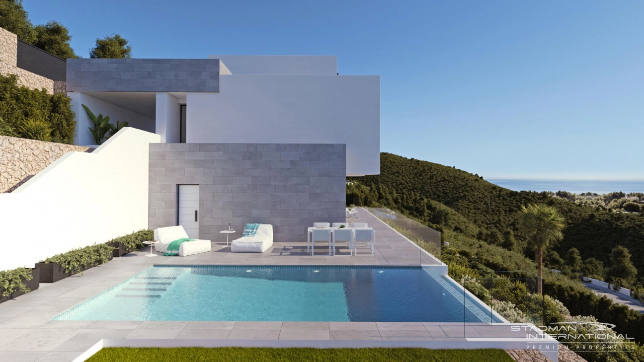 Luxuriöse Neubau-Villa mit spektakulärem Meerblick