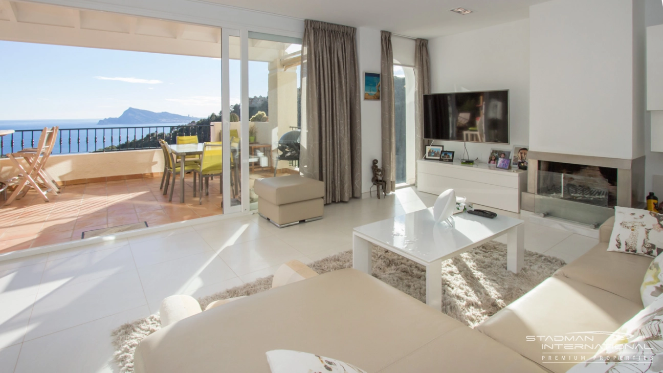 Moderna Villa con Bonitas Vistas al Mar en Altea Hills