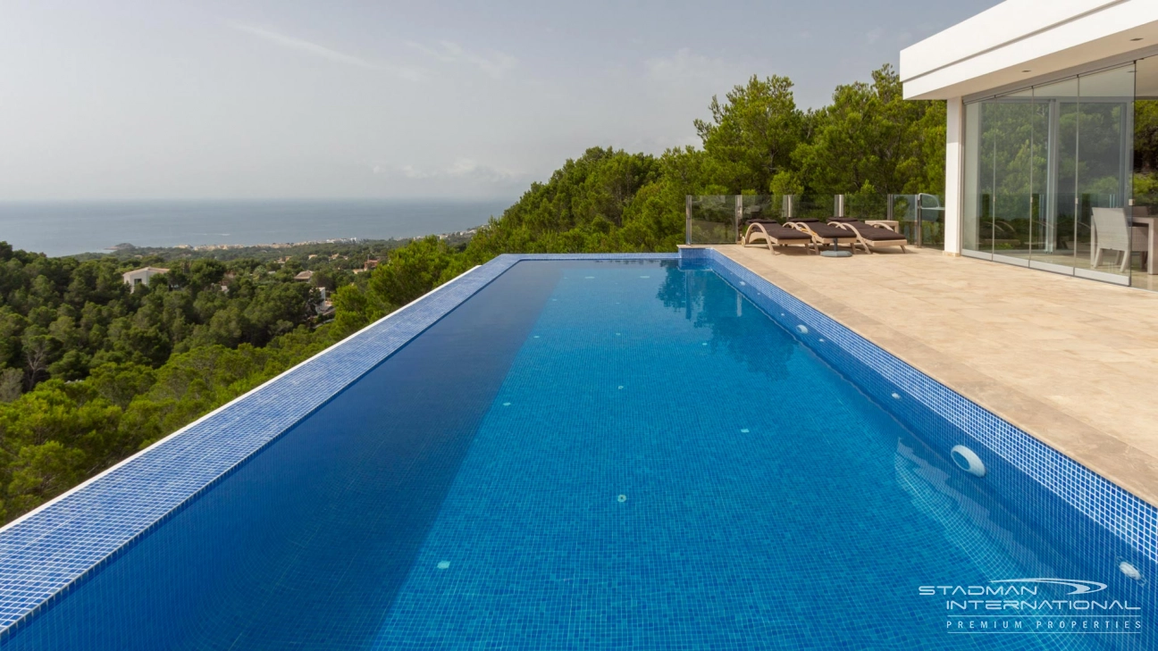 Spacieuse Villa Moderne avec Vue sur Mer près du Parcours de Golf d'Altea