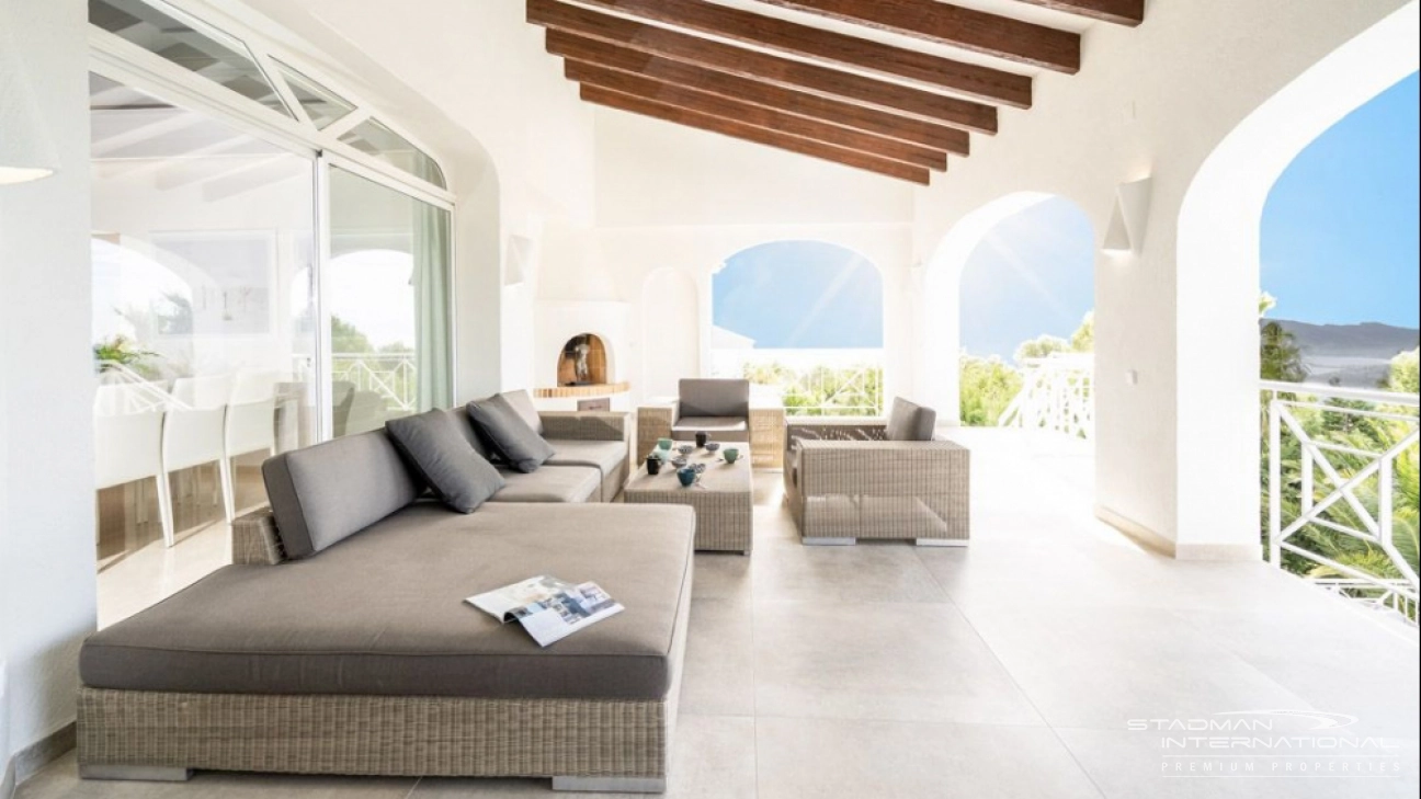 Luxuriöse Villa mit Meerblick in der Sierra de Altea