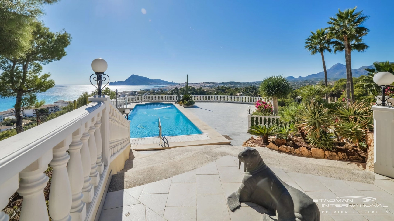 Villa op Verreweg de Mooiste Locatie in Altea