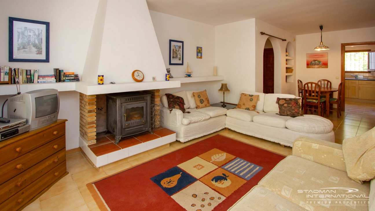 SOLD---Apartment in a Quiet Location in Montemolar