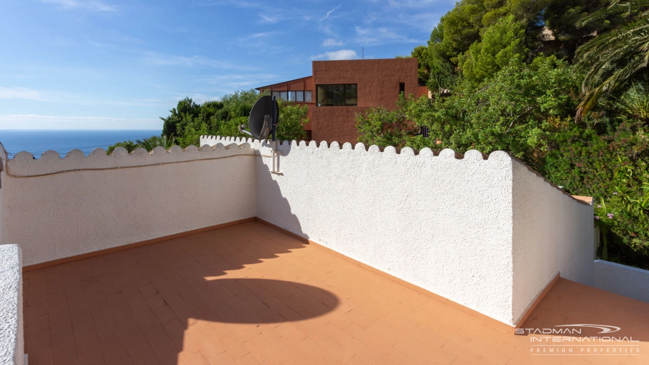 Renovierte einstöckige Villa mit Meerblick in der Sierra de Altea