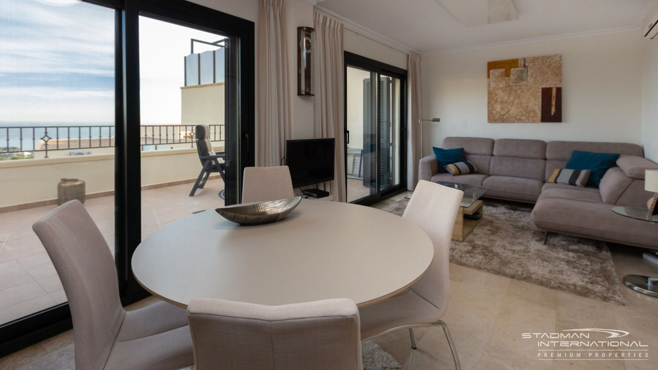 Apartamento Elegante con Preciosas Vistas al Mar