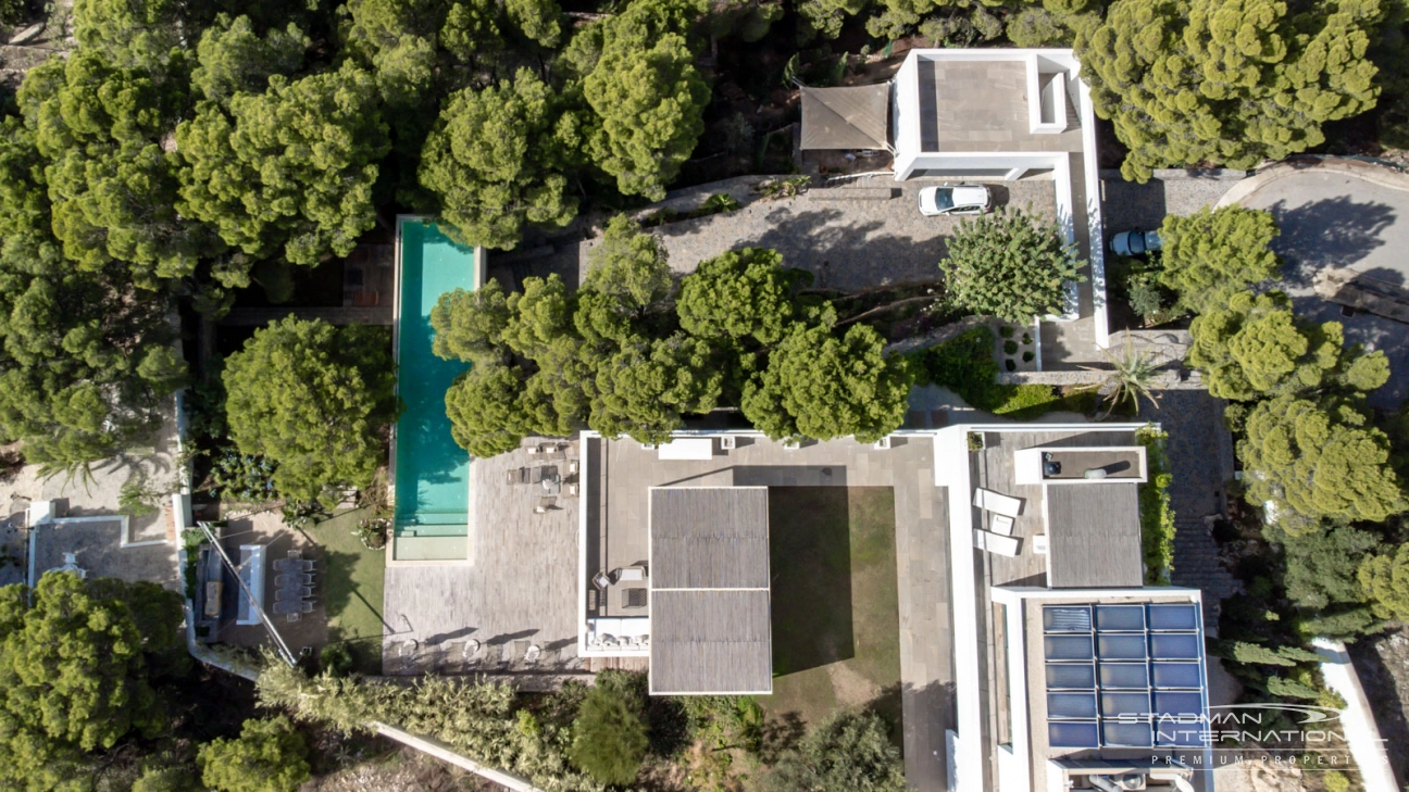 Außergewöhnliche Villa mit Wunderschönem Panoramablick und Voller Privatsphäre