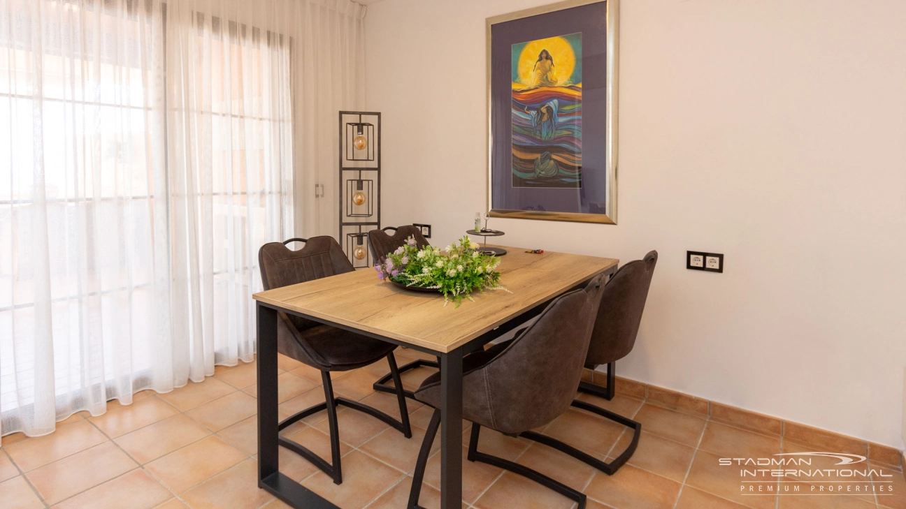 Apartamento en Mascarat con Vista Abierta al Mar 