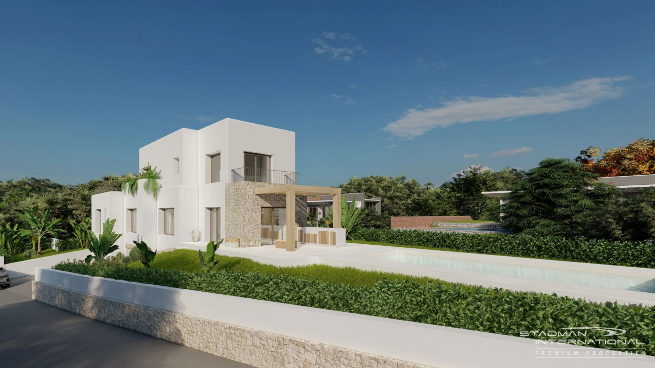 Neu gebaute Villa im Ibiza-Stil mit Meerblick