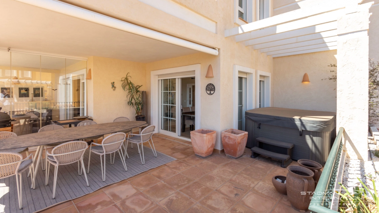 Große Duplex Penthaus mit Meerblick in Altea Hills