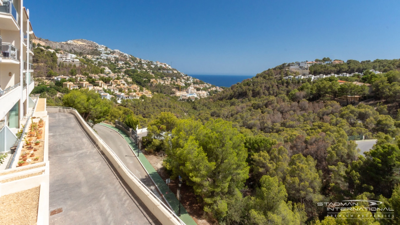 Modernes Apartment mit Meerblick in Altea Hills