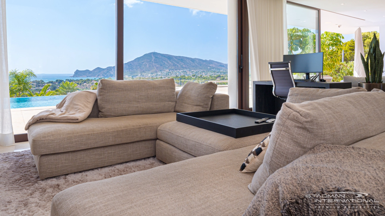 Moderne Villa auf einer Etage mit Meerblick in der Nähe der Altstadt von Altea

