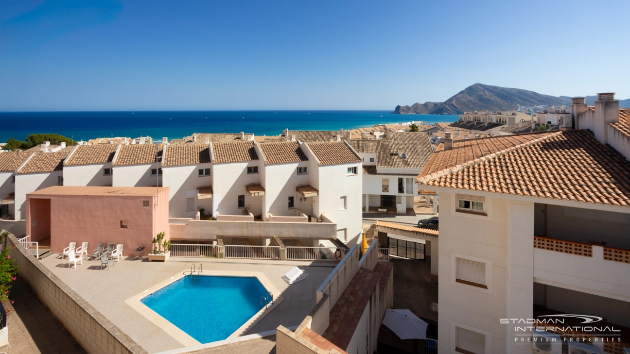 Renoviertes Duplex-Penthouse mit Meerblick in der Altstadt von Altea