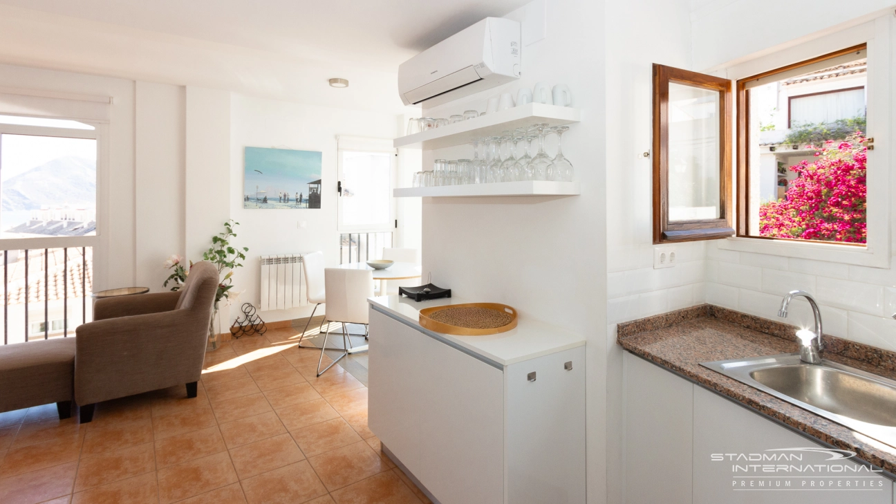 Renoviertes Duplex-Penthouse mit Meerblick in der Altstadt von Altea