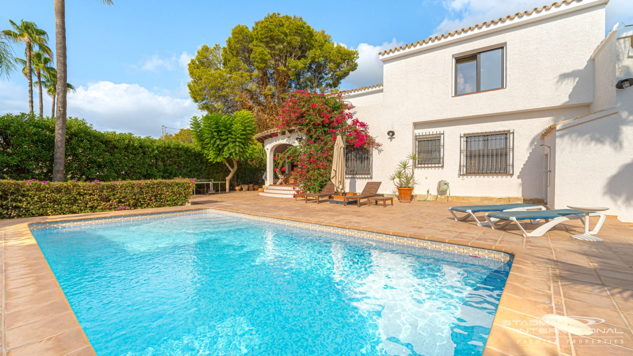 Belle Villa sur un Terrain Plat près de la Plage de La Olla