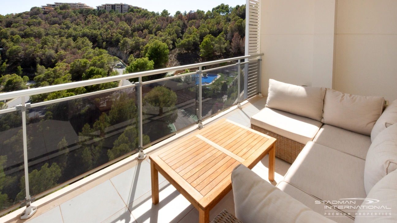 Moderne Wohnung mit Meerblick in Altea Hills
