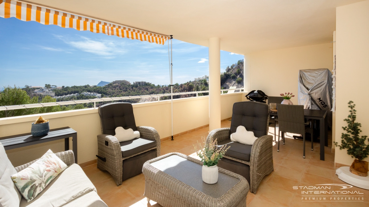 Bel appartement avec vue sur la mer à Altea Hills