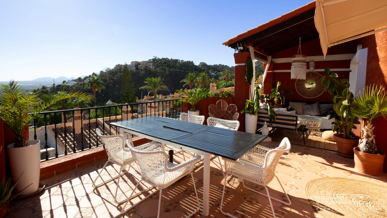 Casa adosada en Altea Hills con Hermosas Vistas al Mar