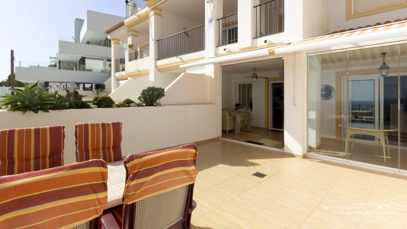 Apartamento con vistas al mar y gran terraza cerca del puerto de Campomanes