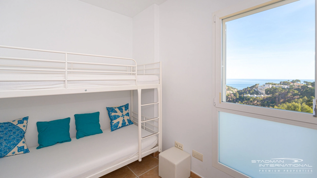 Hoek Appartement met Prachtig Zeezicht in de Sierra de Altea