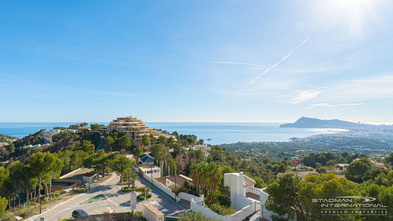 Hoek Appartement met Prachtig Zeezicht in de Sierra de Altea