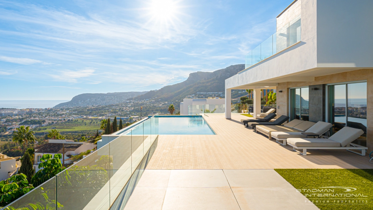 Luxe villa met panoramisch Zeezicht in Calpe