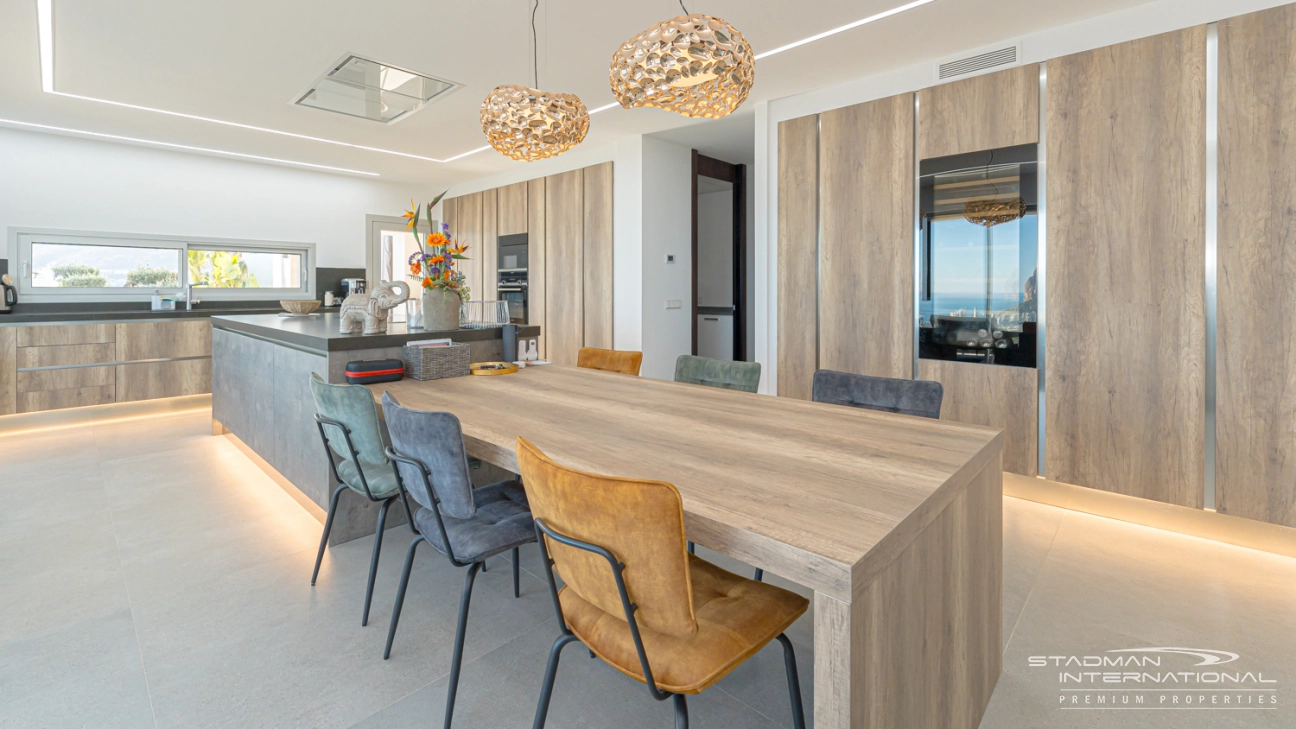 Luxe villa met panoramisch Zeezicht in Calpe