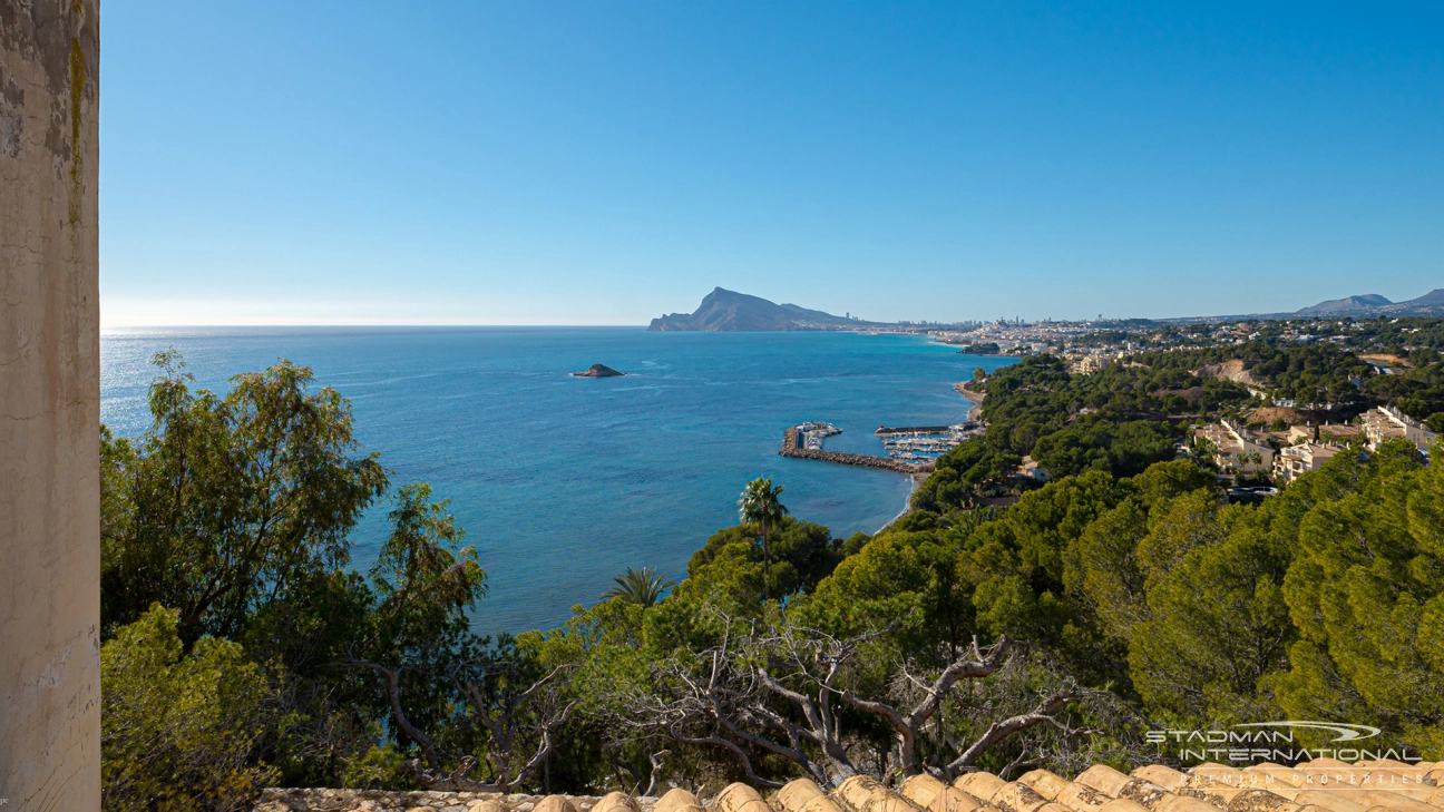 De Loin le Terrain à Bâtir le Plus Exclusif d'Altea
