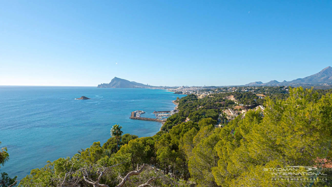 De Loin le Terrain à Bâtir le Plus Exclusif d'Altea
