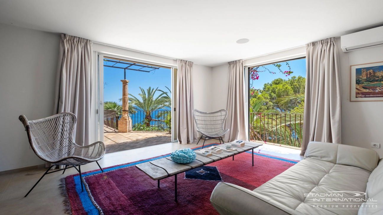 Frontline Villa with Stunning Sea views in Altea