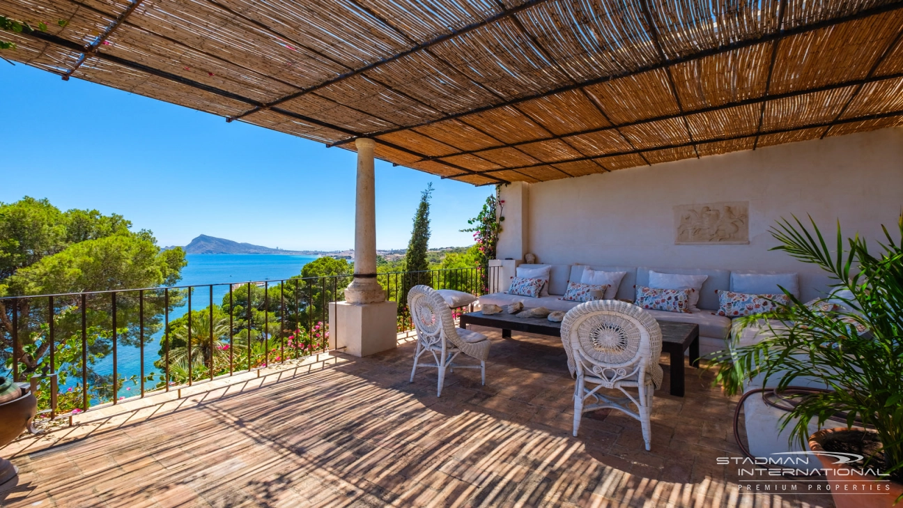 Frontline Villa with Stunning Sea views in Altea