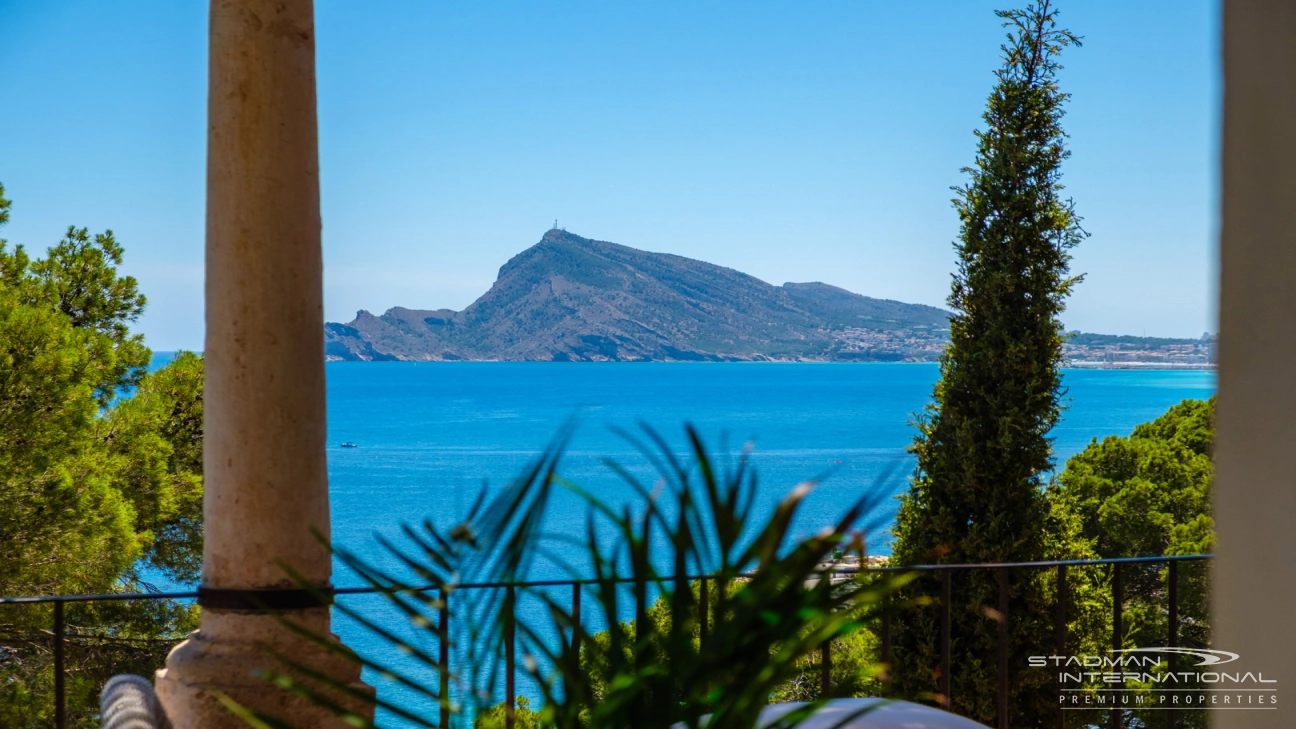 Frontline Villa with Stunning Sea views in Altea