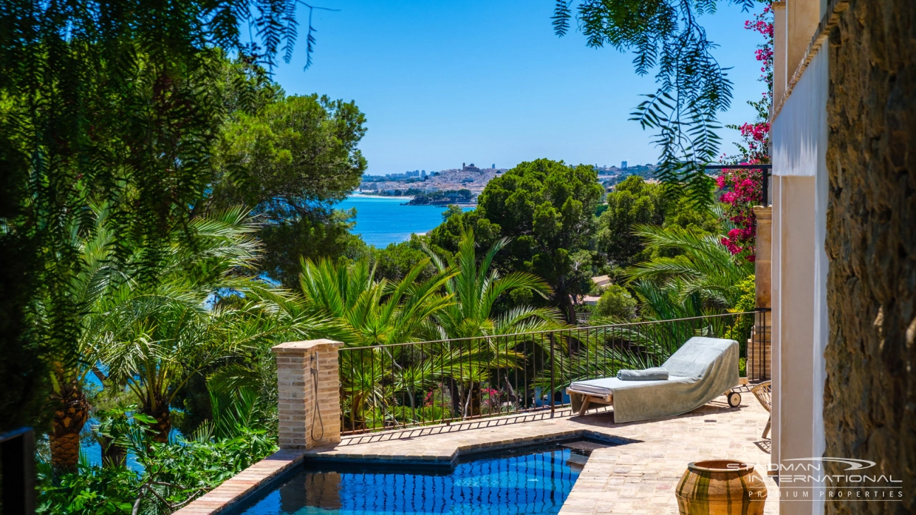 Frontline Villa with Stunning Sea views in Altea