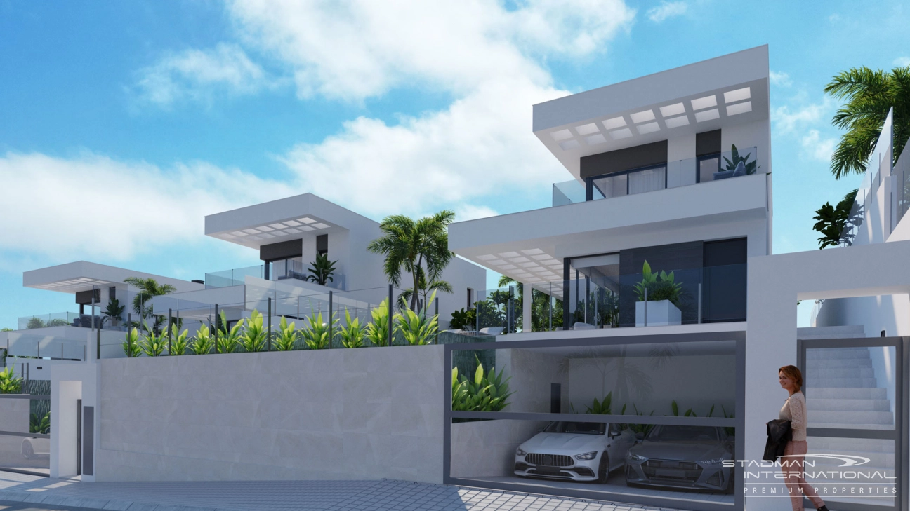 Modern Villas with Panoramic Sea Views in Golf Bahia