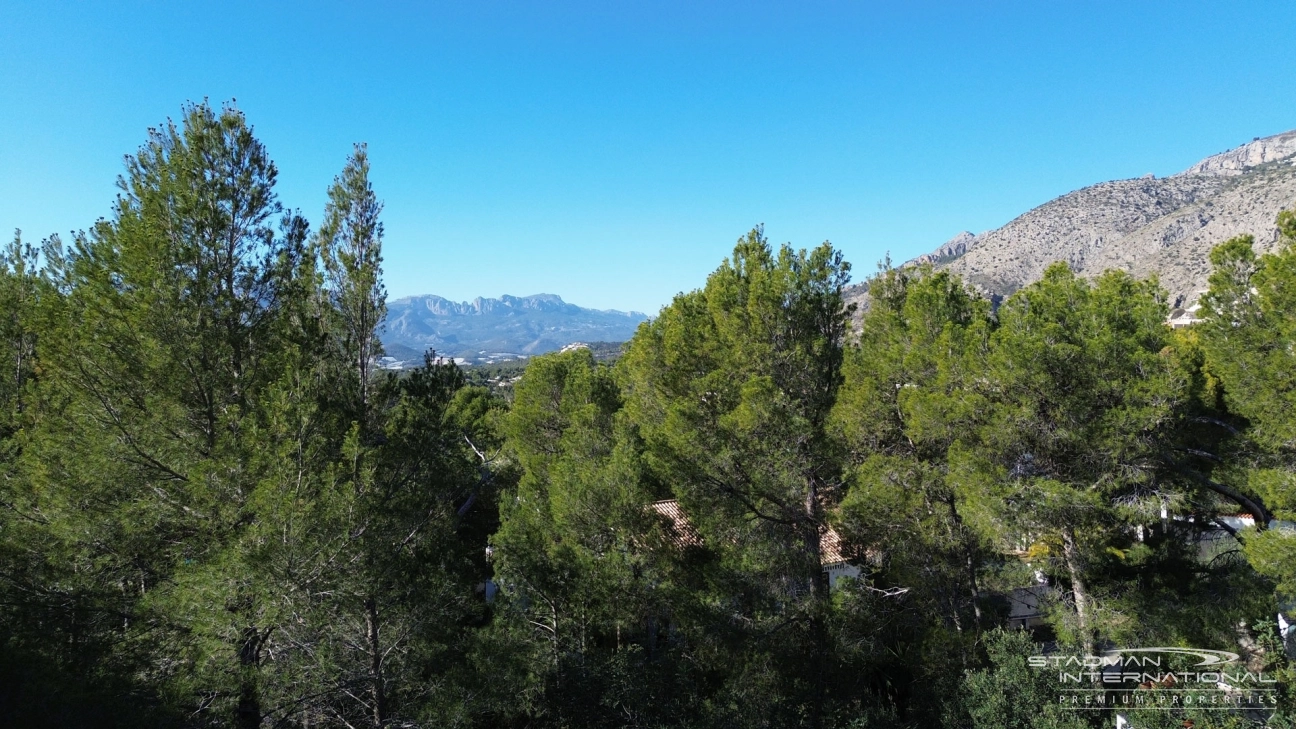 Large Building Plot in the Sierra de Altea Near the golf Course