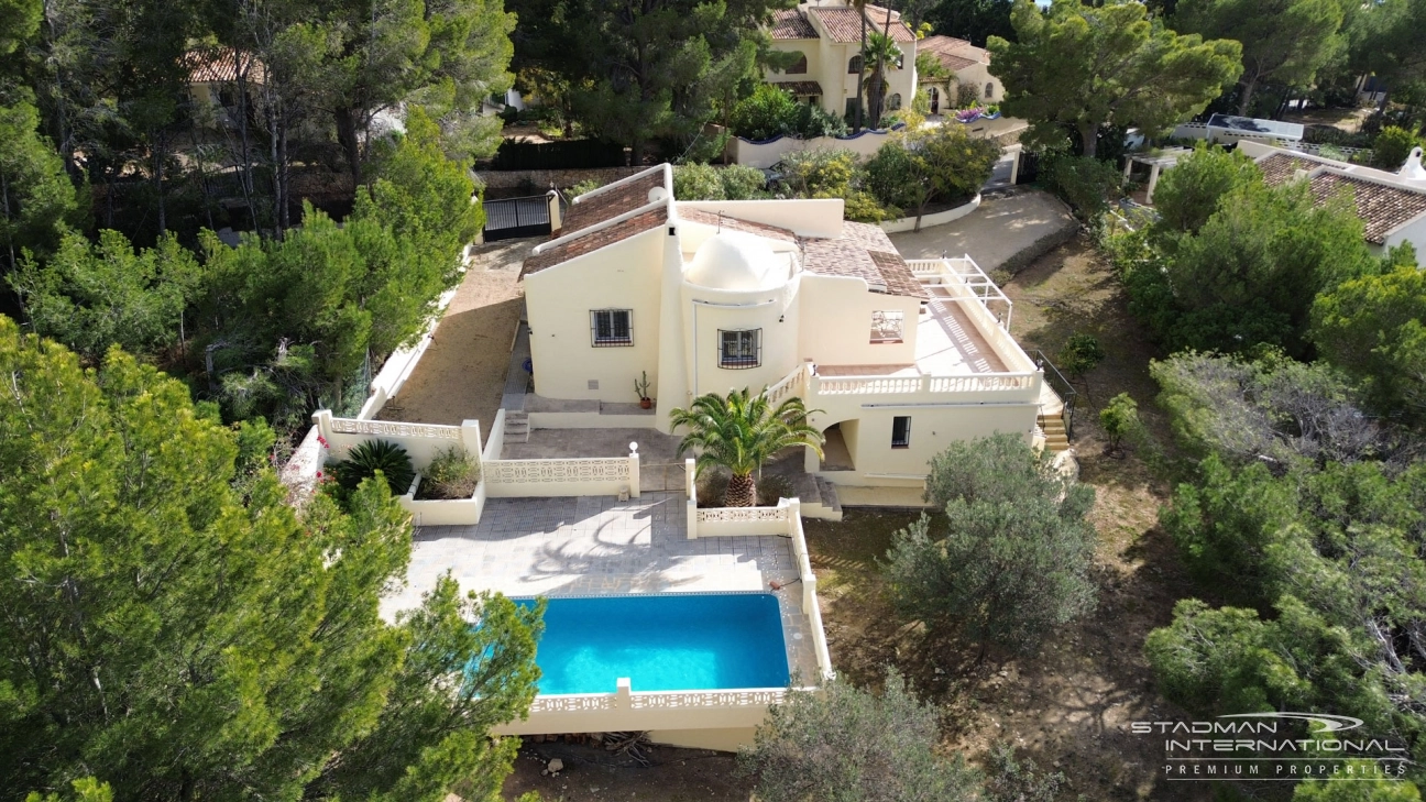 South Facing Villa with Guest Apartment in the Altea Golf Area