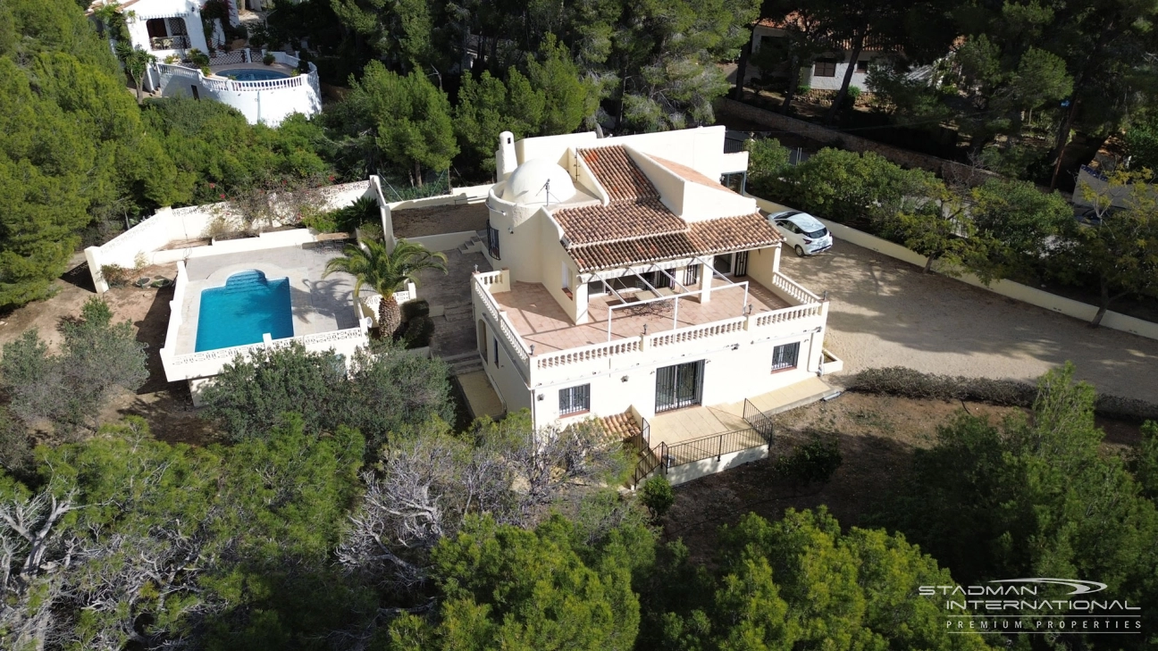 South Facing Villa with Guest Apartment in the Altea Golf Area