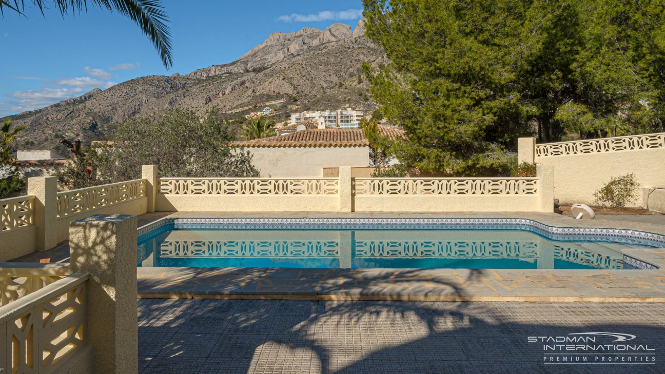 South Facing Villa with Guest Apartment in the Altea Golf Area