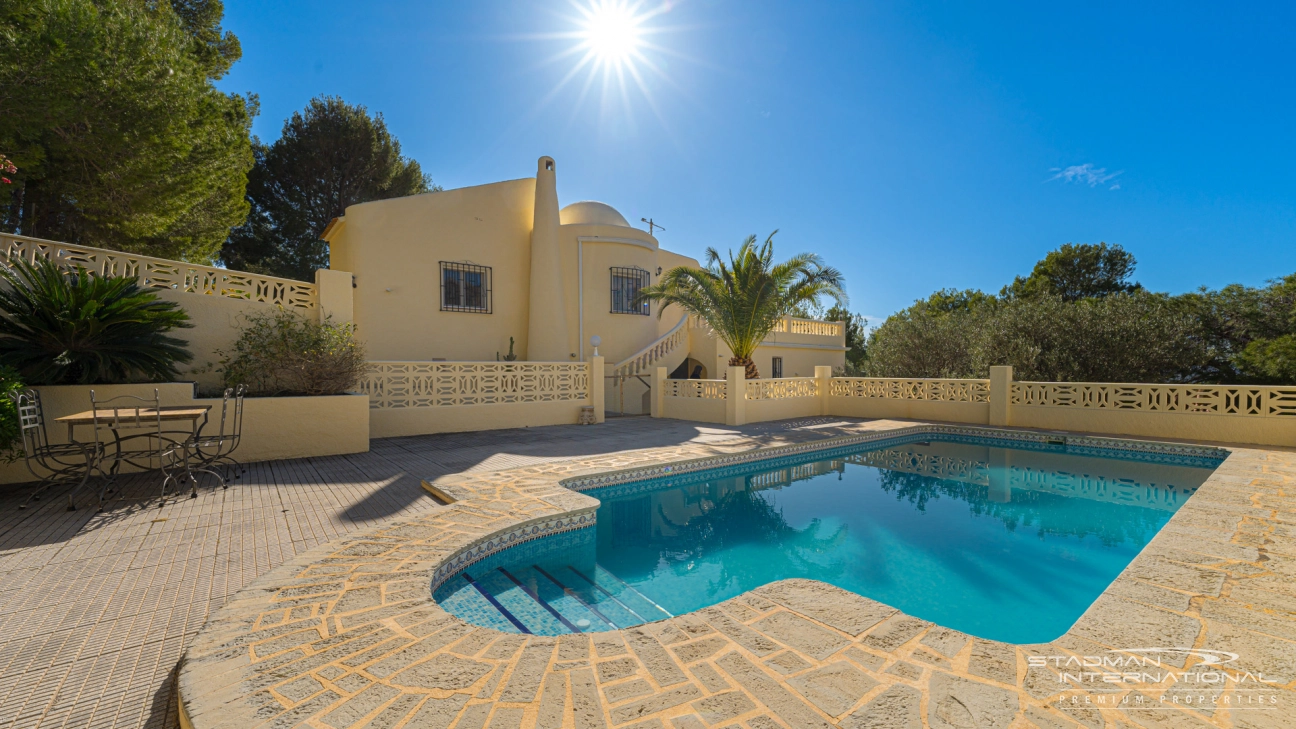 South Facing Villa with Guest Apartment in the Altea Golf Area