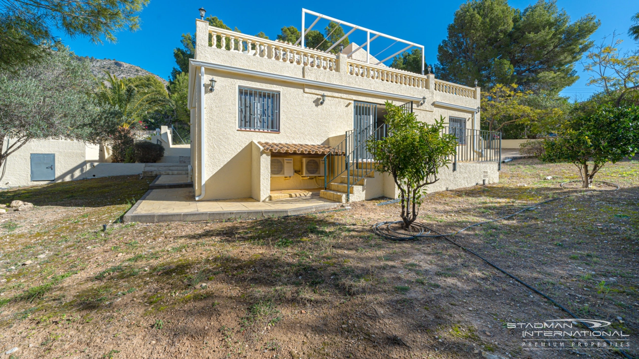 South Facing Villa with Guest Apartment in the Altea Golf Area