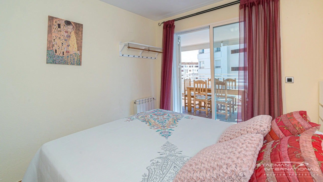 Apartamento en Esquina Junto a la Playa en el Centro de Altea