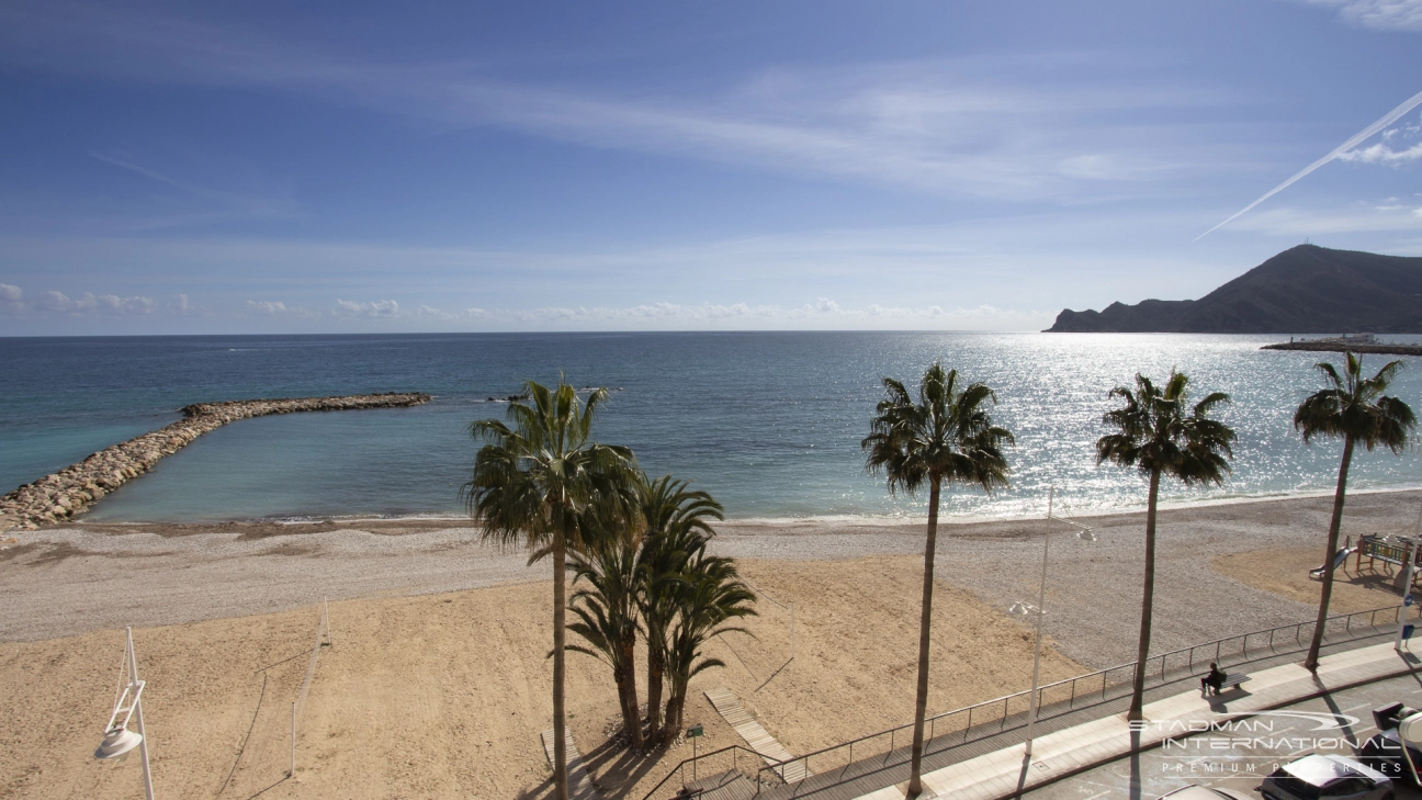 Stor Førstelinjeleilighet ved Strandpromenaden i Altea