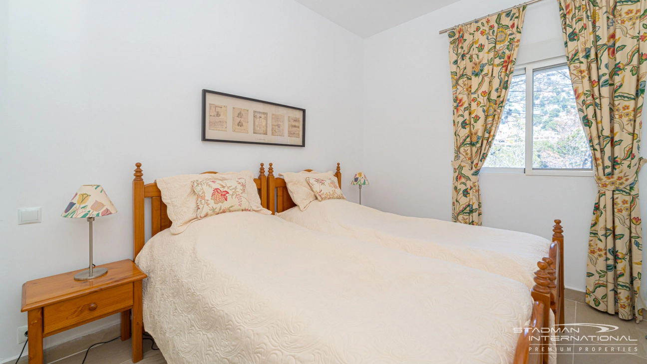 Villa with Guest Apartment and Sea View in the Sierra de Altea