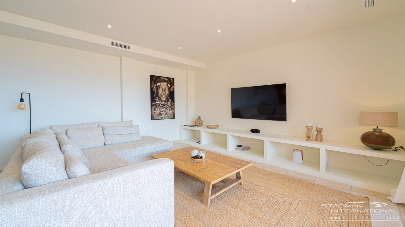 Spacious Duplex Apartment with Beautiful Panoramic Views