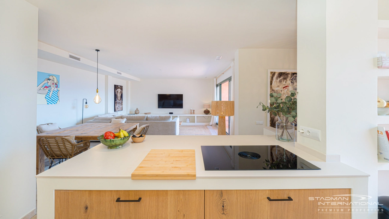 Spacious Duplex Apartment with Beautiful Panoramic Views