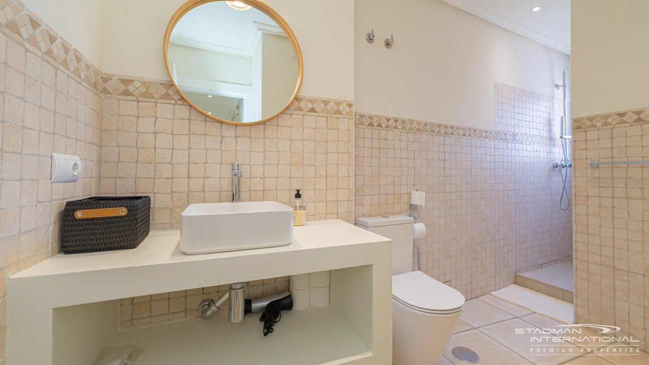 Spacious Duplex Apartment with Beautiful Panoramic Views