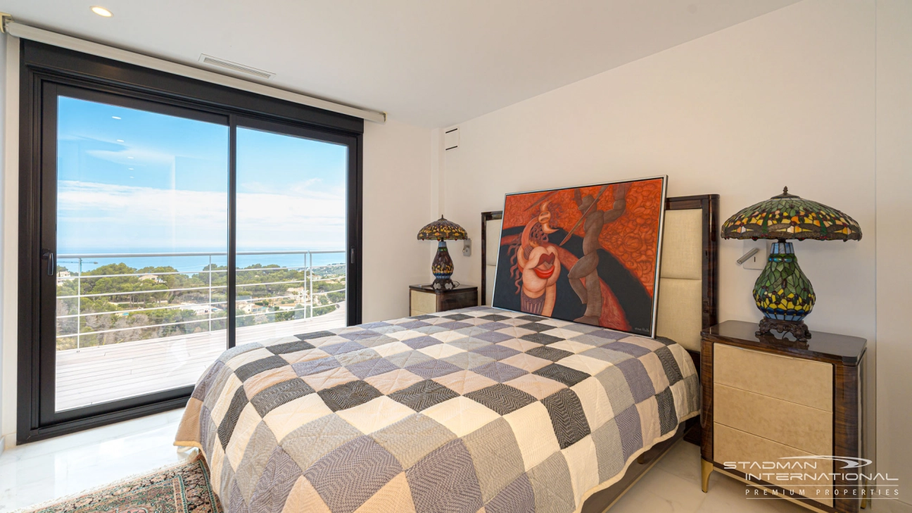 Modern Villa with Fantastic Sea Views in Altea La Vella