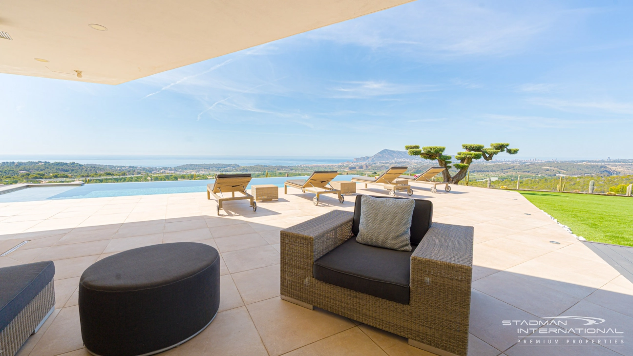 Luxury Sea View Villa on the Best Plot of Altea la Vella