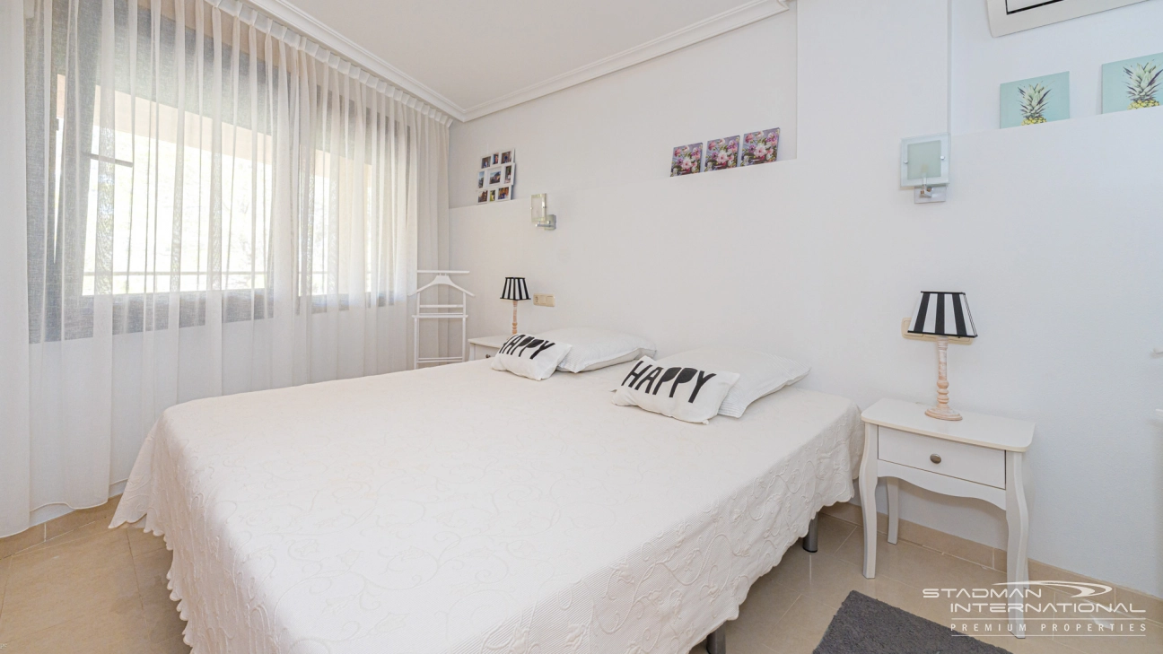 Large Apartment with Beautiful Sea Views in the Sierra de Altea