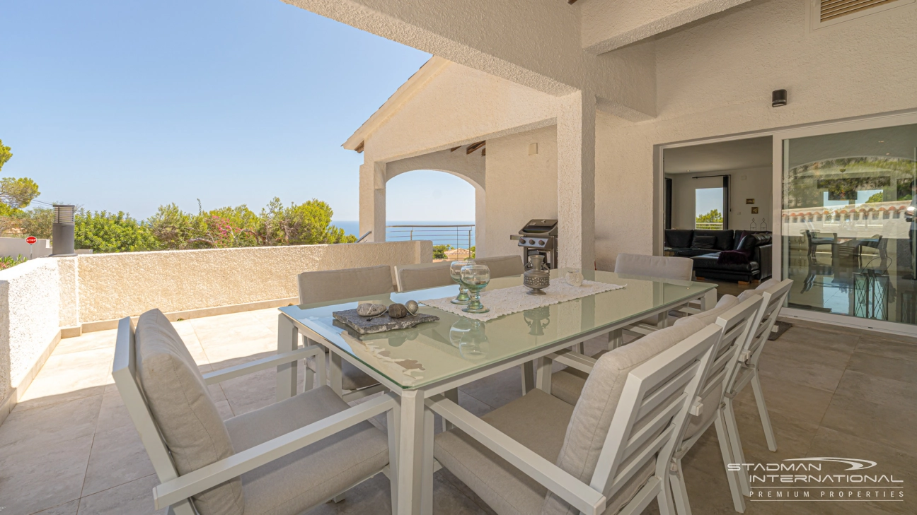 Ruime Villa met prachtig Zeezicht in de Sierra de Altea
